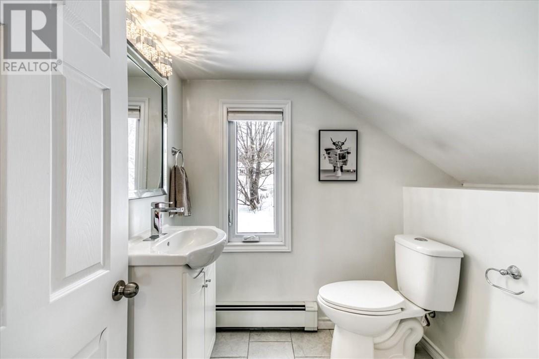 904 Howey Drive, Greater Sudbury, Ontario  P3B 1H4 - Photo 20 - 2126507