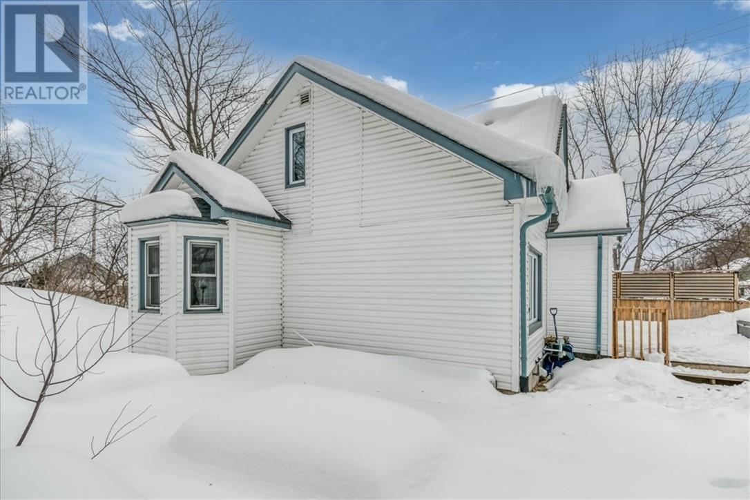 904 Howey Drive, Greater Sudbury, Ontario  P3B 1H4 - Photo 32 - 2126507