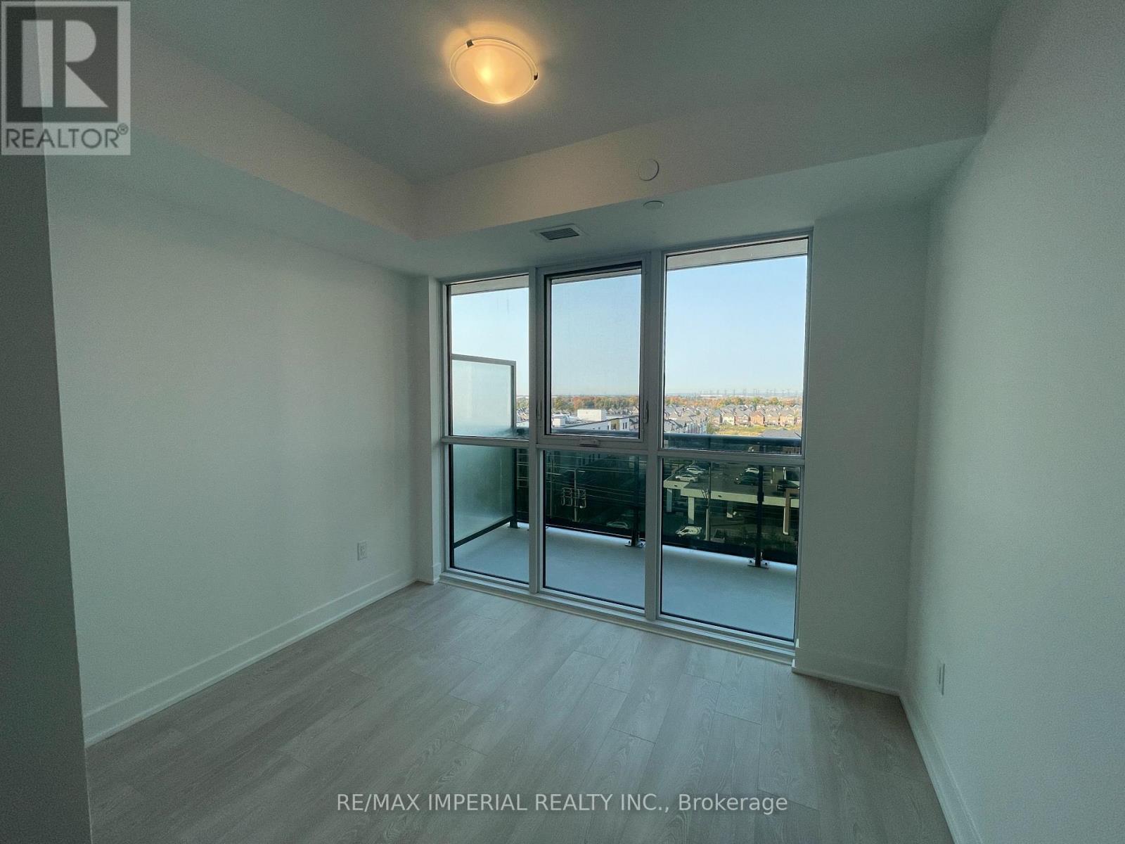 808 - 2545 Simcoe Street N, Oshawa, Ontario  L1L 0W3 - Photo 4 - E12804930