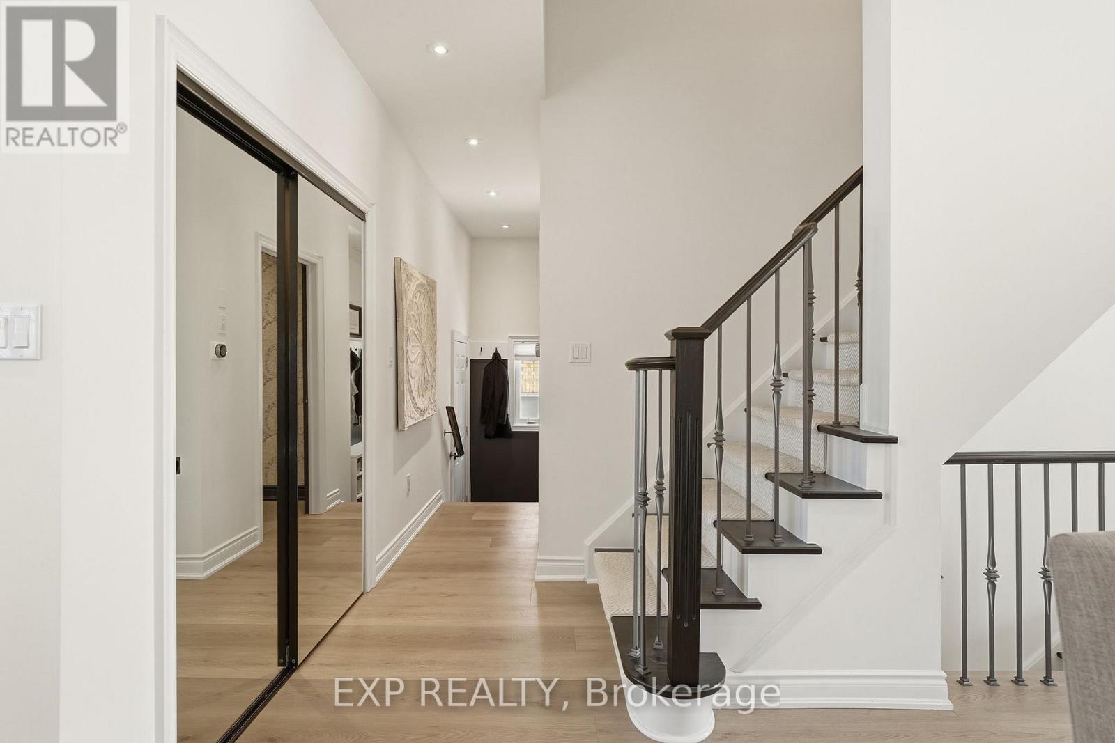 7 Brenner Court, Georgina, Ontario  L4P 0A5 - Photo 11 - N12804862