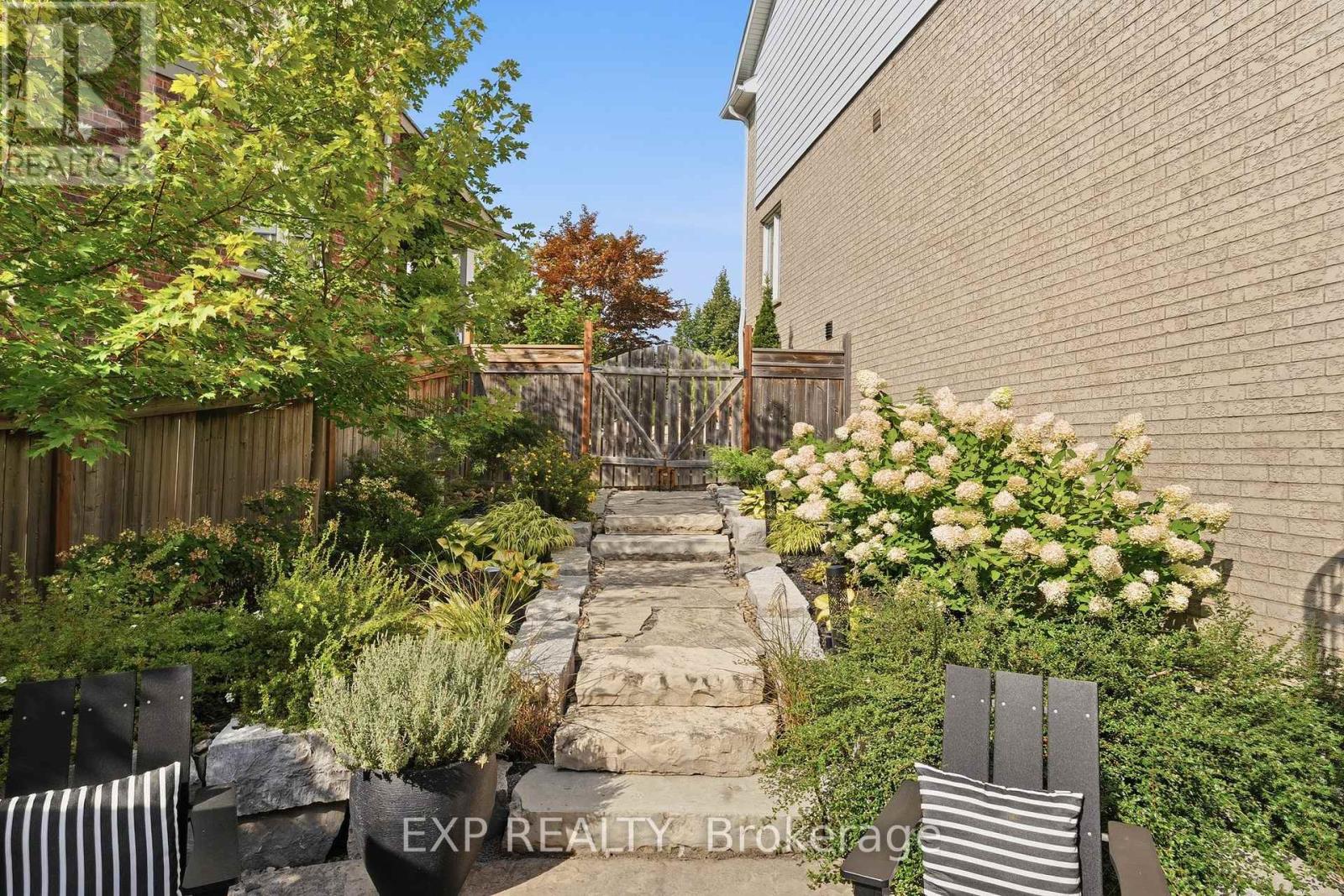 7 Brenner Court, Georgina, Ontario  L4P 0A5 - Photo 42 - N12804862