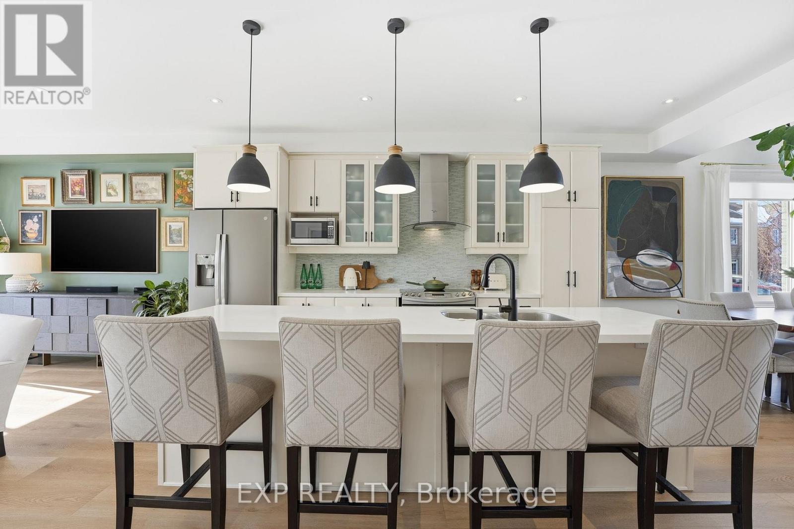 7 Brenner Court, Georgina, Ontario  L4P 0A5 - Photo 8 - N12804862