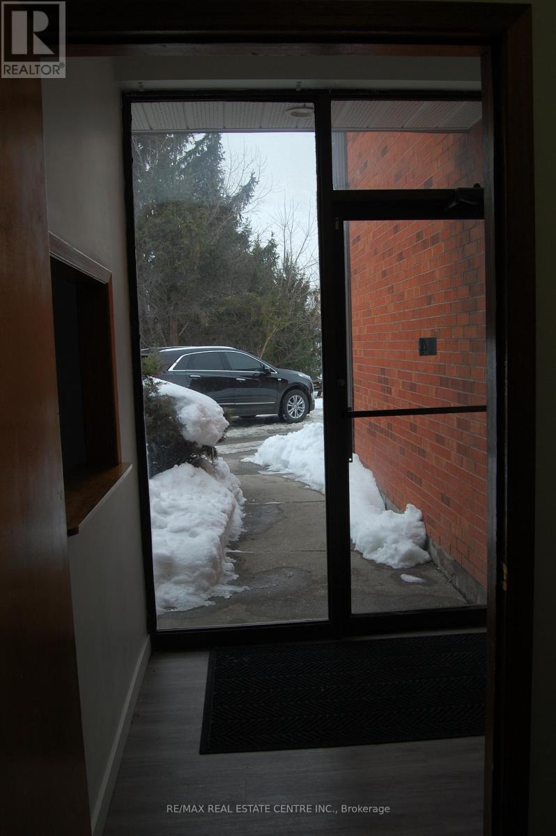 14 - 350 Woodbridge Avenue, Vaughan, Ontario  L4L 3K8 - Photo 2 - N12804884