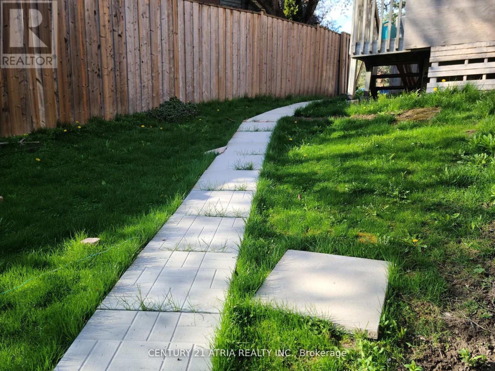 Bsmt - 90 Marsden Court, Newmarket, Ontario  L3Y 7P5 - Photo 3 - N12804932