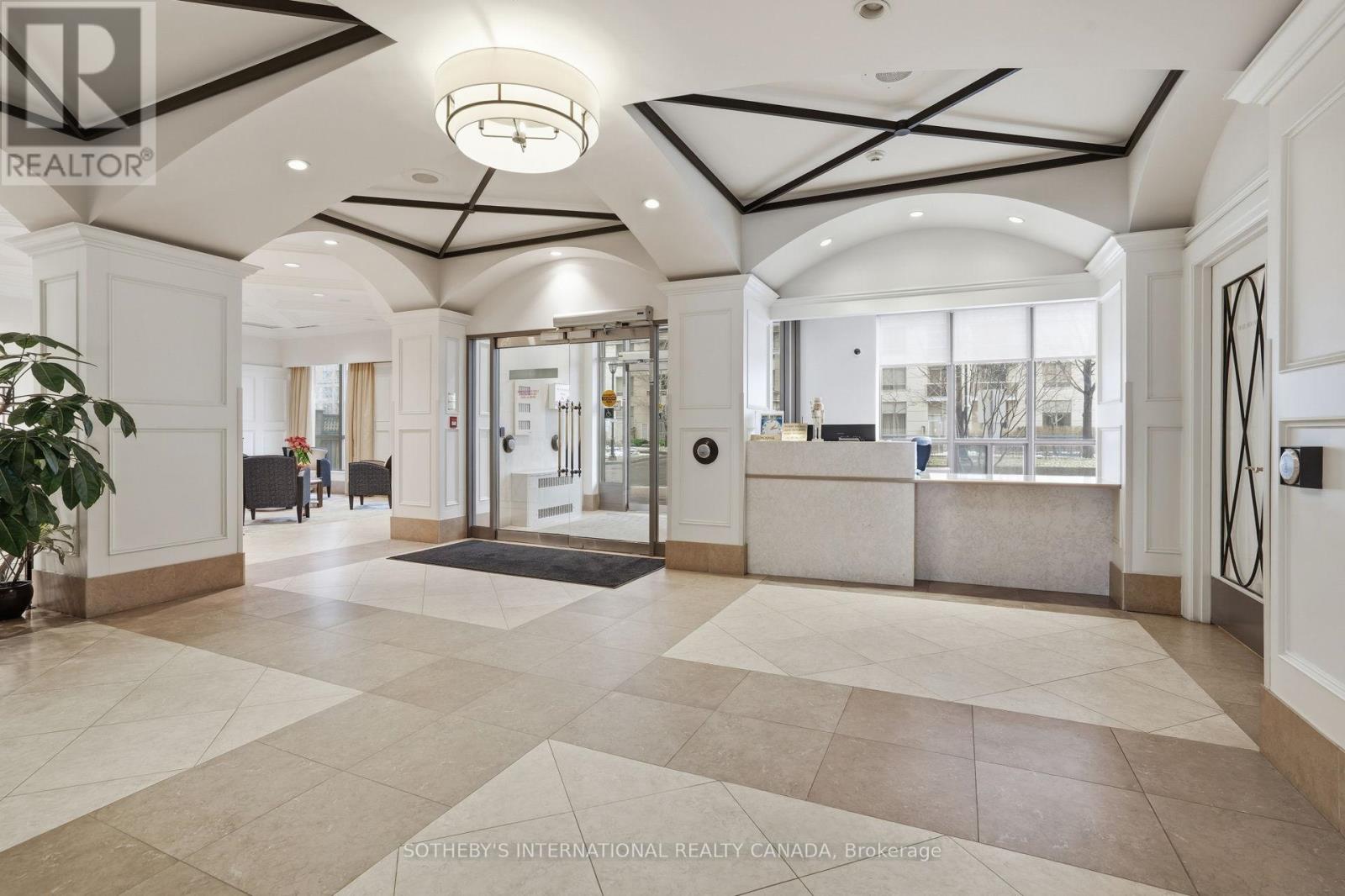 707 - 5229 Dundas Street W, Toronto, Ontario  M9B 6L9 - Photo 5 - W12784812