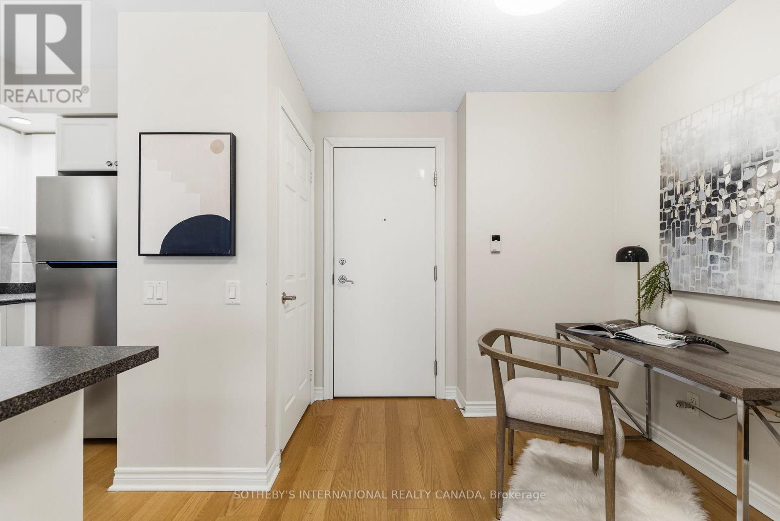 707 - 5229 Dundas Street W, Toronto, Ontario  M9B 6L9 - Photo 7 - W12784812