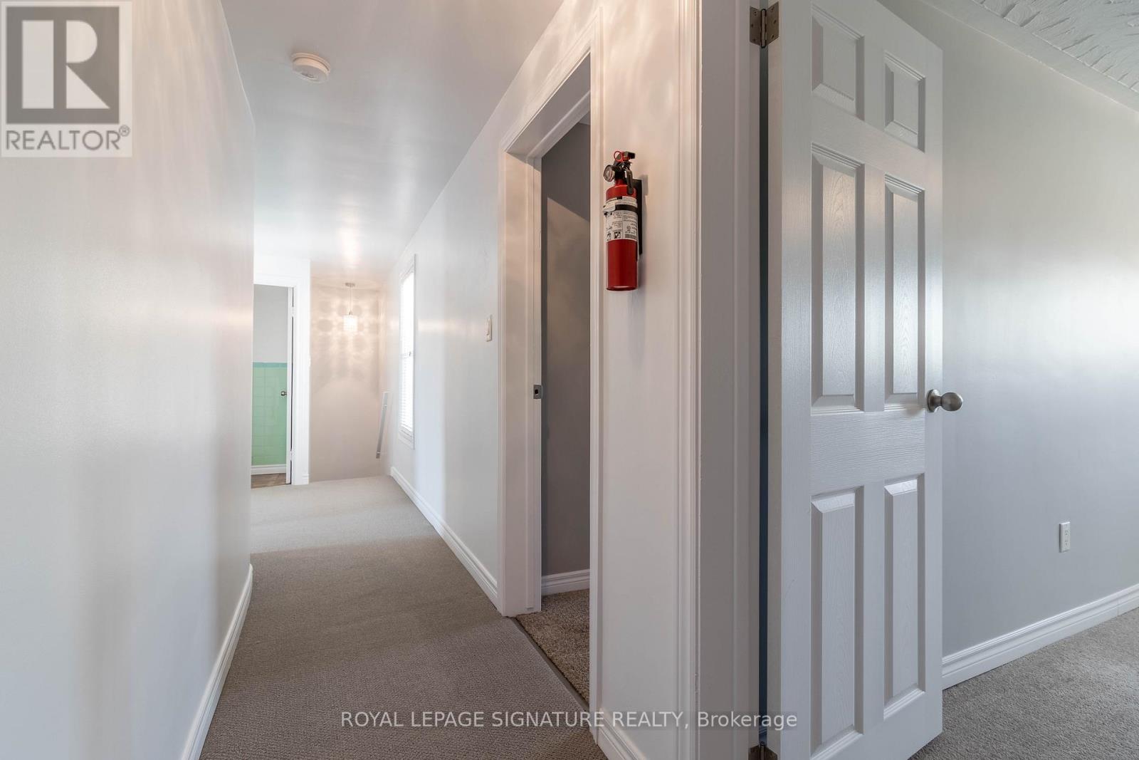 23 Sullivan Avenue, Thorold, Ontario  L2V 2Y3 - Photo 15 - X12804834