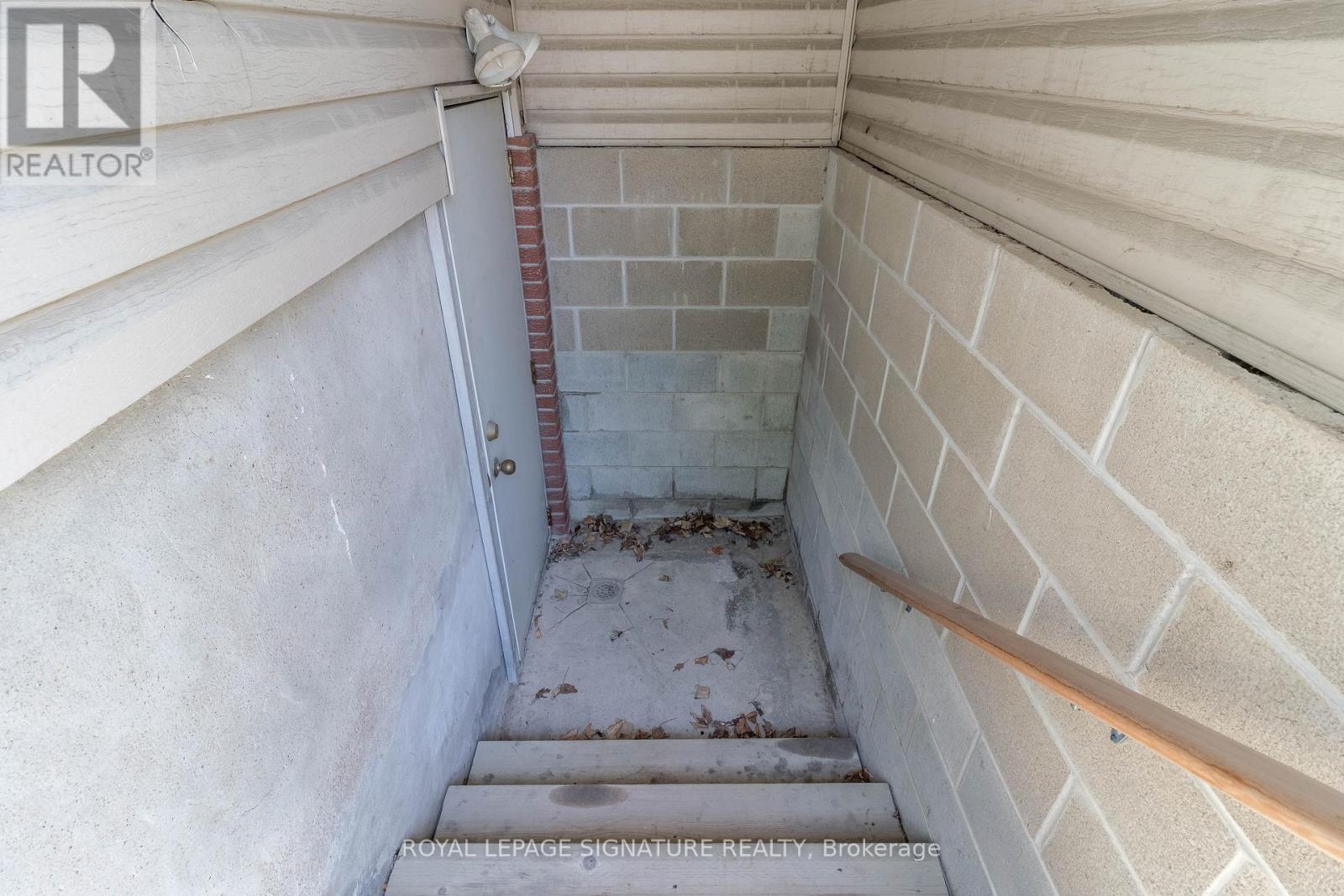 23 Sullivan Avenue, Thorold, Ontario  L2V 2Y3 - Photo 24 - X12804834