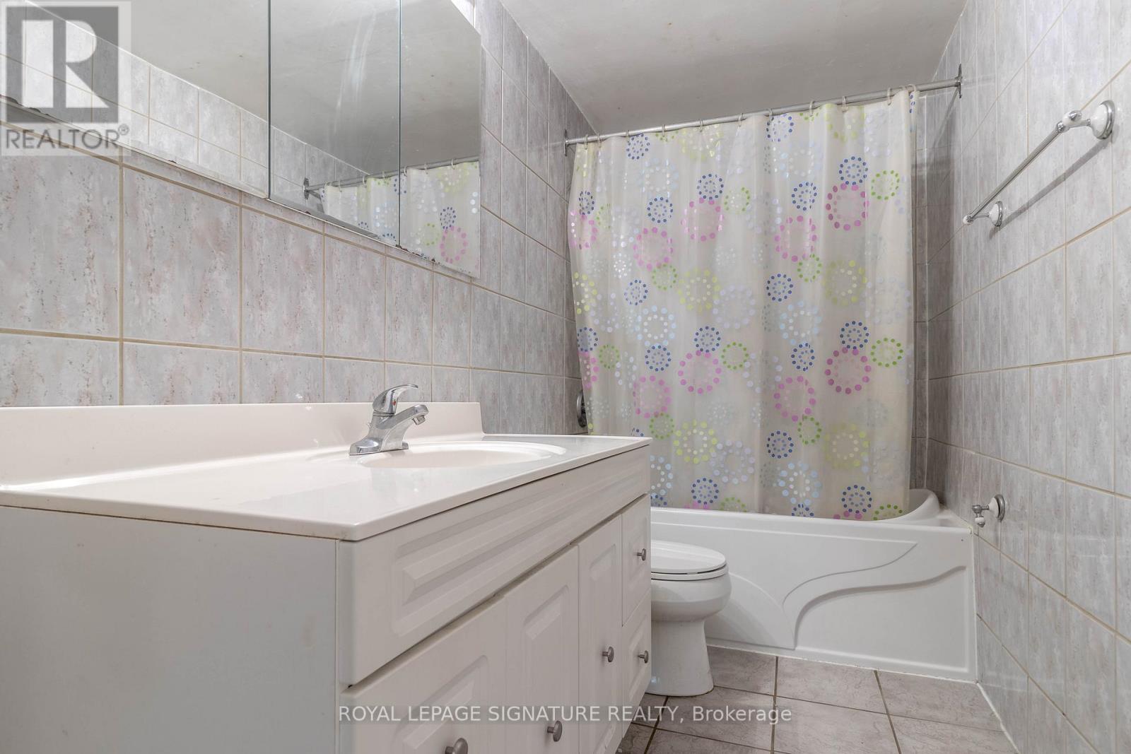 23 Sullivan Avenue, Thorold, Ontario  L2V 2Y3 - Photo 36 - X12804834