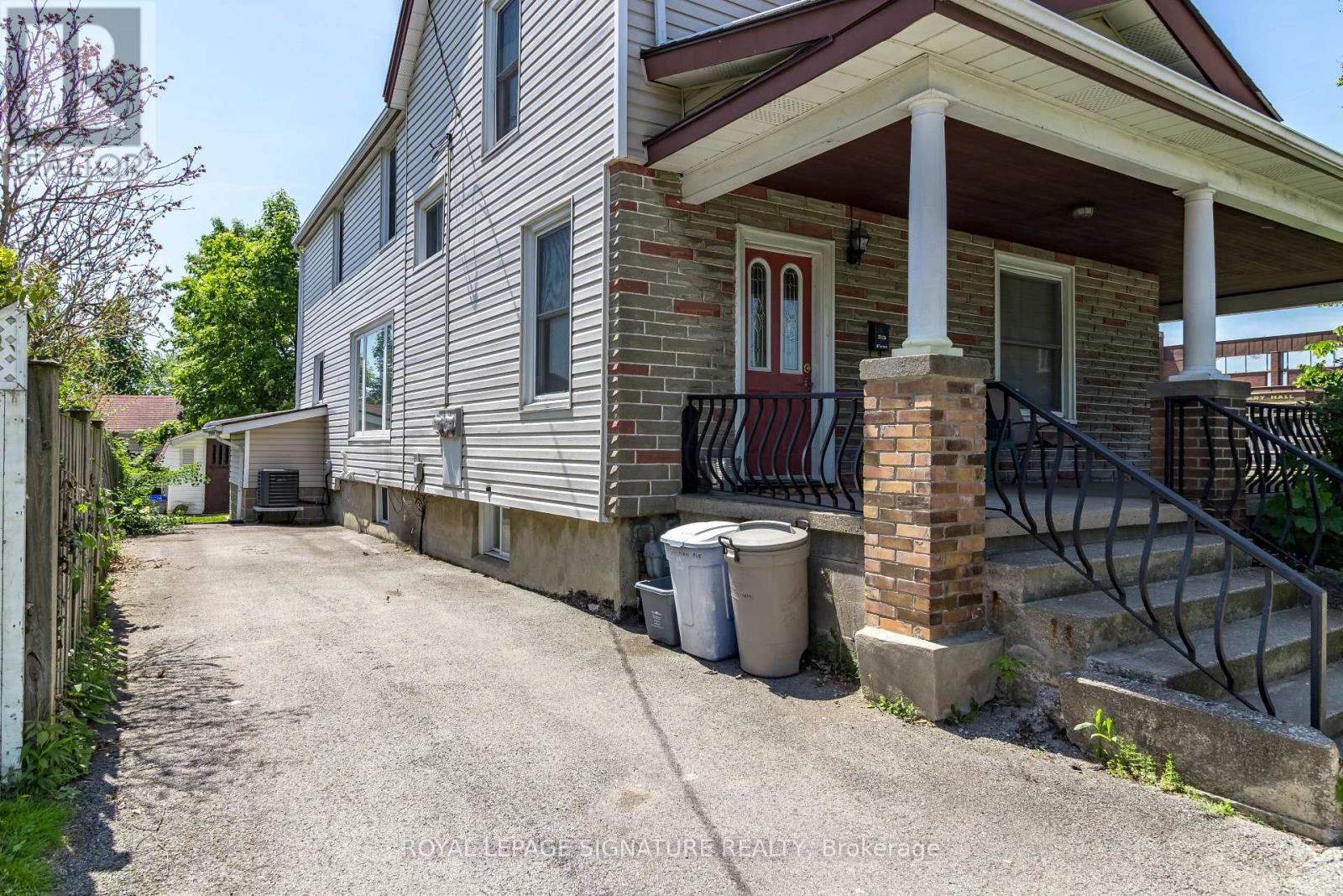 23 Sullivan Avenue, Thorold, Ontario  L2V 2Y3 - Photo 5 - X12804834