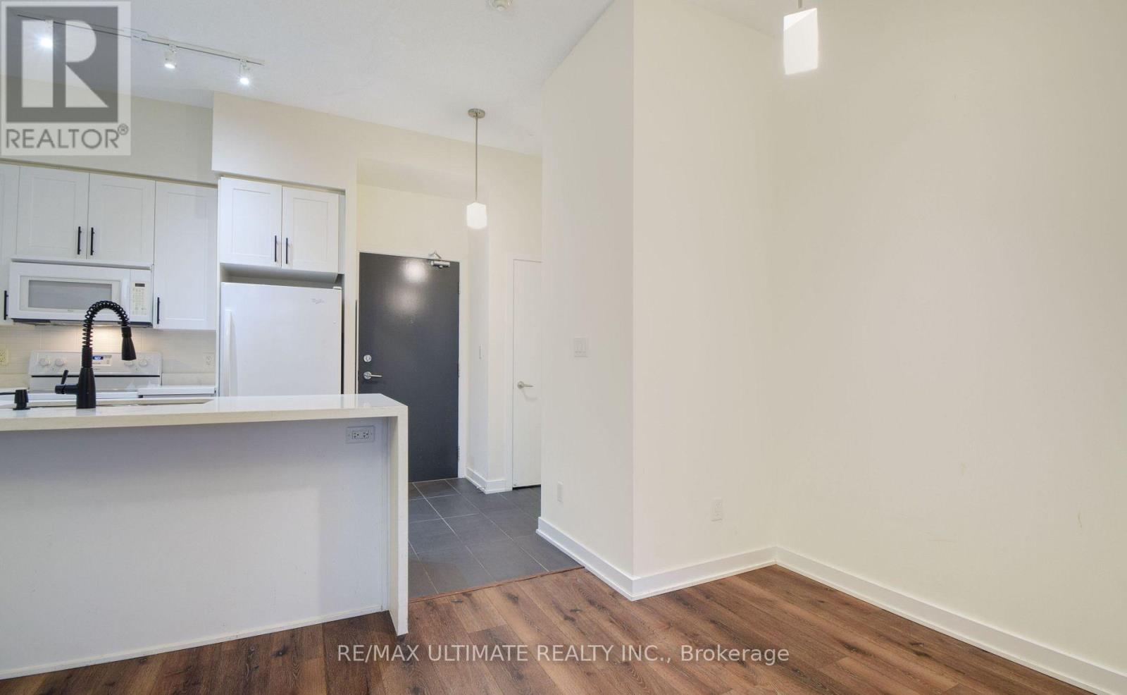 606 - 4070 Confederation Parkway, Mississauga, Ontario  L5B 0E9 - Photo 23 - W12804856