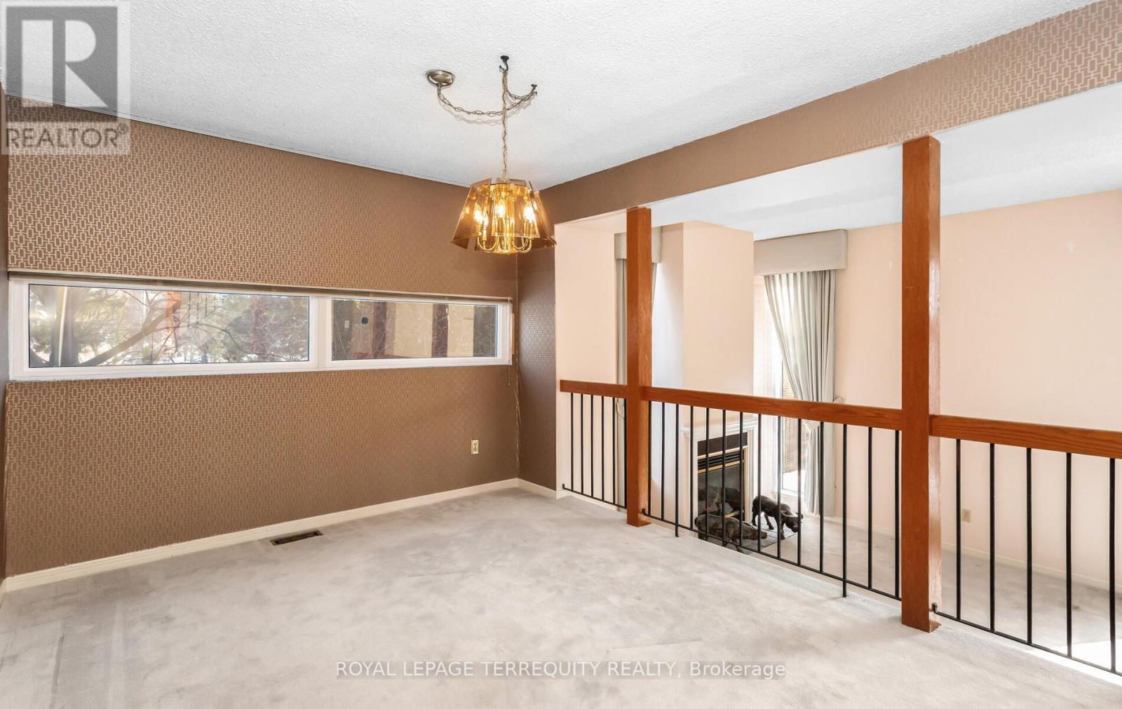 33 - 1250 Marlborough Court, Oakville, Ontario  L6H 2W7 - Photo 16 - W12804868