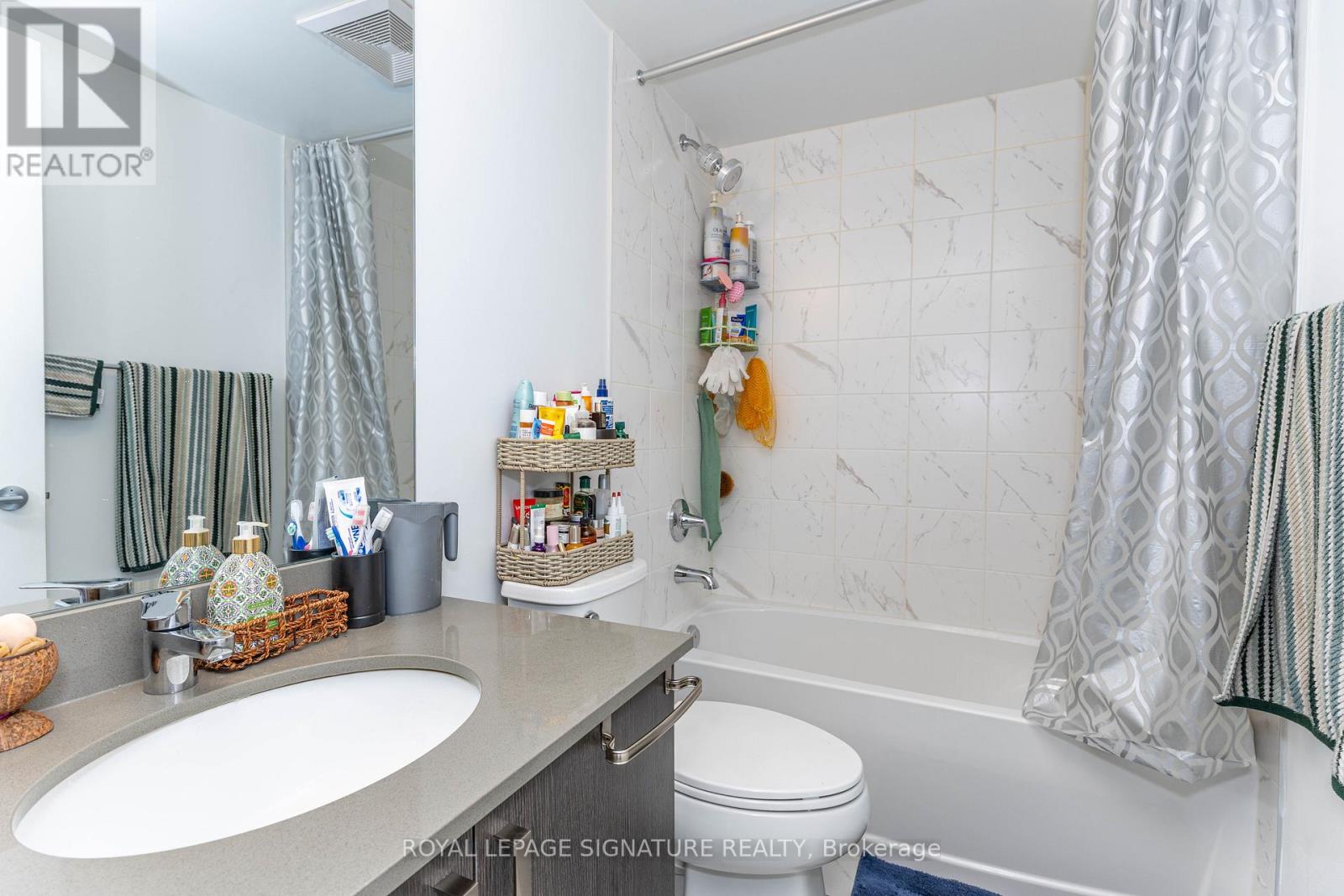 813 - 556 Marlee Avenue, Toronto, Ontario  M6B 0B1 - Photo 18 - W12804882