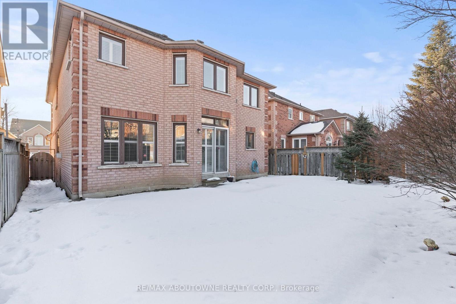 49 Lockwood Road, Brampton, Ontario  L6Y 4T7 - Photo 25 - W12804904