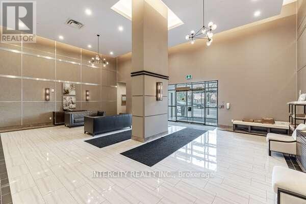 308 - 2486 Old Bronte Road, Oakville, Ontario  L6M 9Y5 - Photo 3 - W12804916