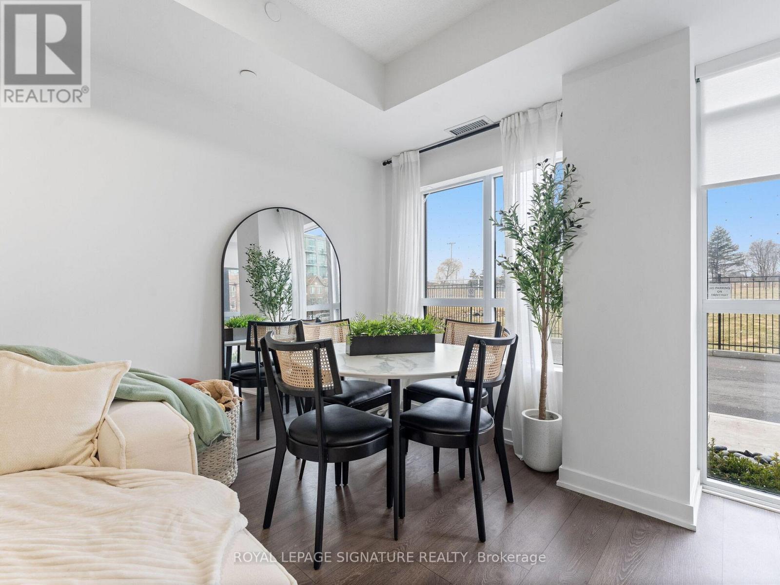 132 - 251 Manitoba Street S, Toronto, Ontario  M8Y 0C7 - Photo 11 - W12804922