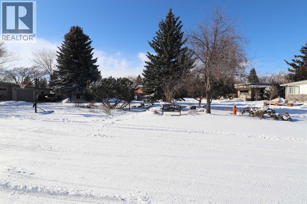 3514 10a Avenue S, Lethbridge, Alberta  T1K 0H4 - Photo 2 - A2286854