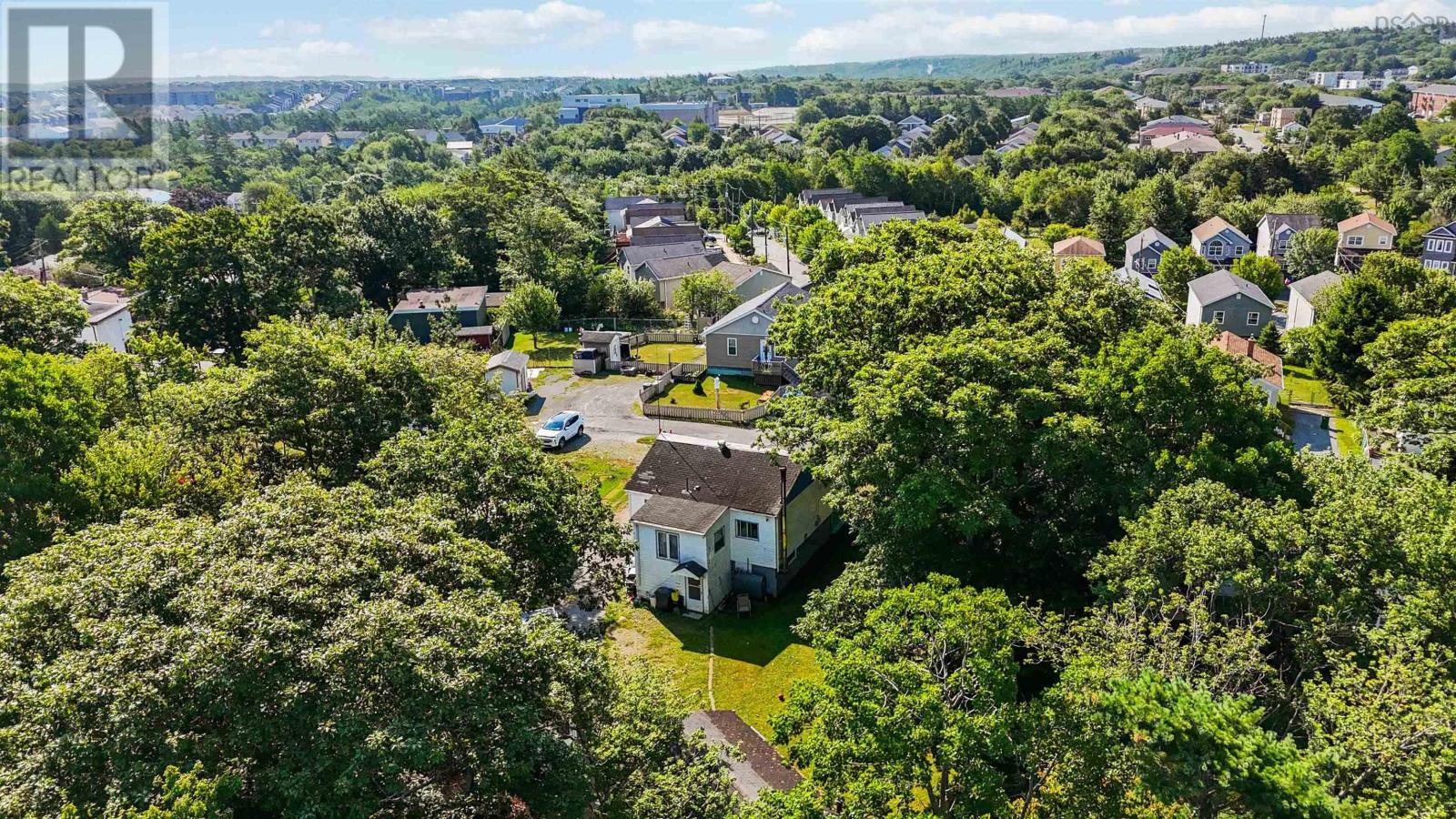 24 Levis Street, Halifax, Nova Scotia  B3R 1L9 - Photo 11 - 202603103