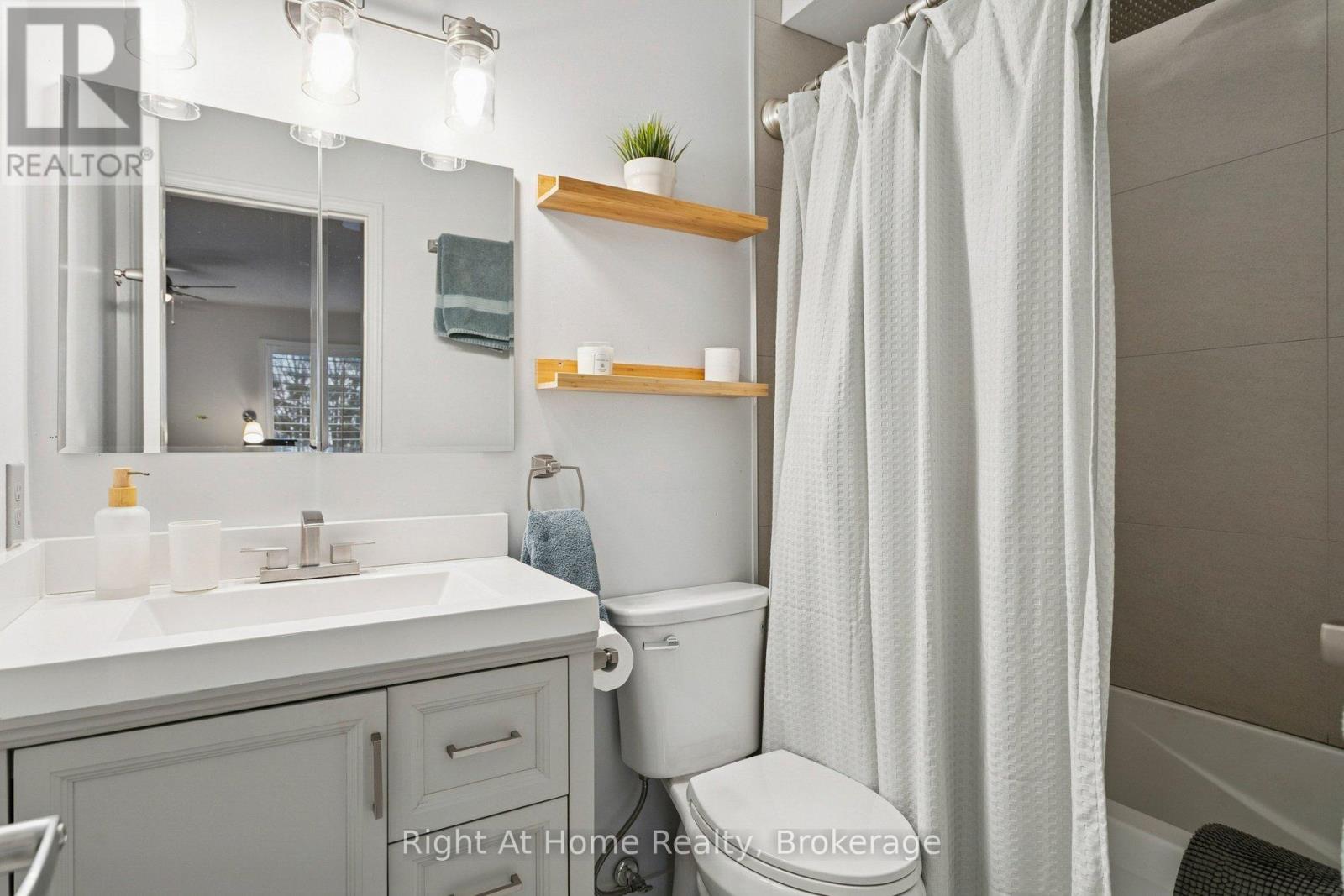 389 Fairgate Way, Oakville, Ontario  L6H 6Y1 - Photo 27 - W12805106