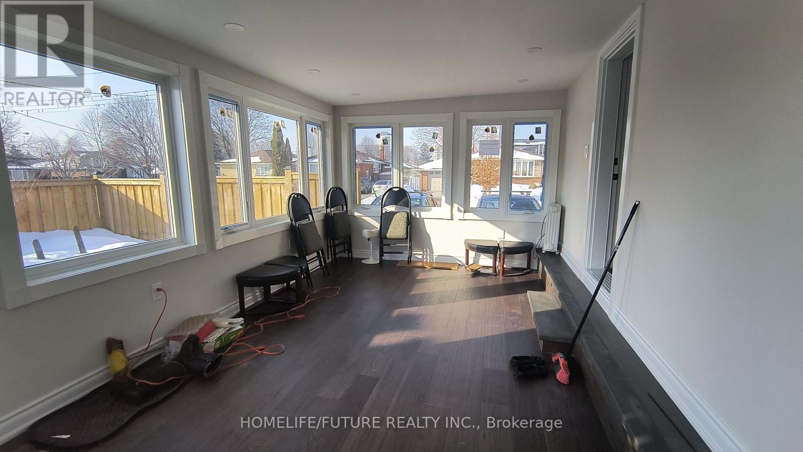 Main - 2 Cora Crescent, Toronto, Ontario  M1P 4M4 - Photo 11 - E12804384