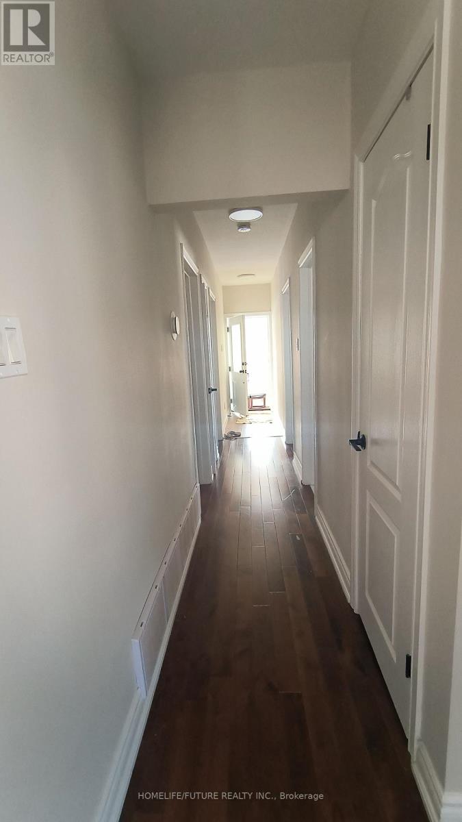 Main - 2 Cora Crescent, Toronto, Ontario  M1P 4M4 - Photo 7 - E12804384