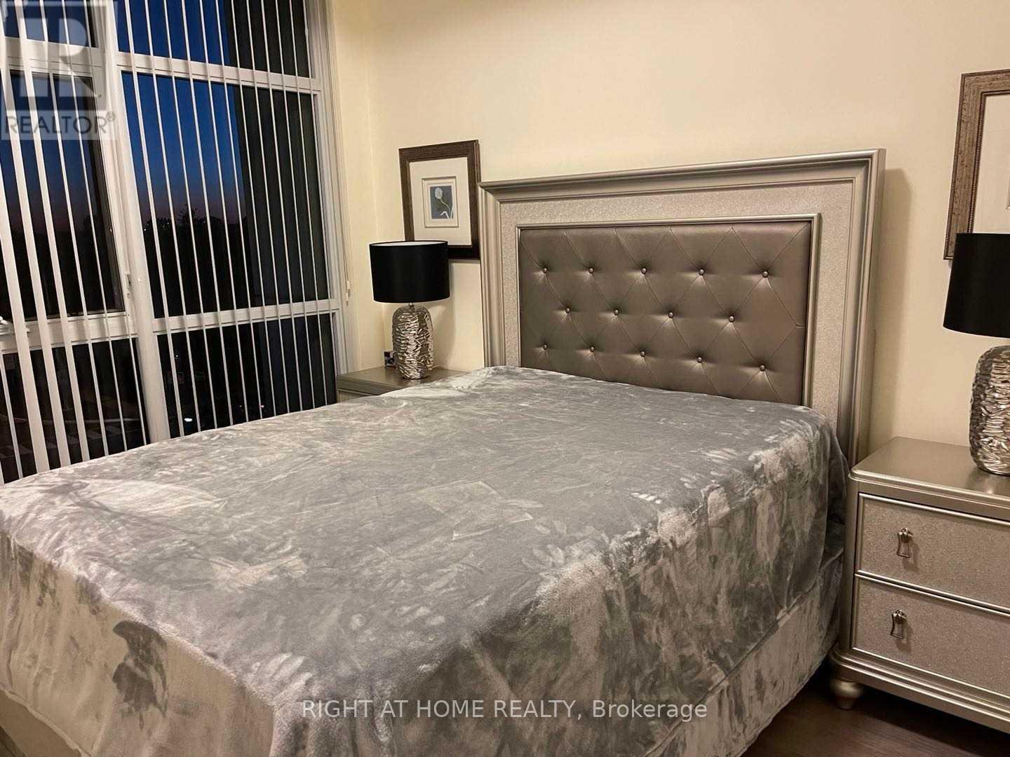 317 - 8763 Bayview Avenue, Richmond Hill, Ontario  L4B 3V1 - Photo 4 - N12646646