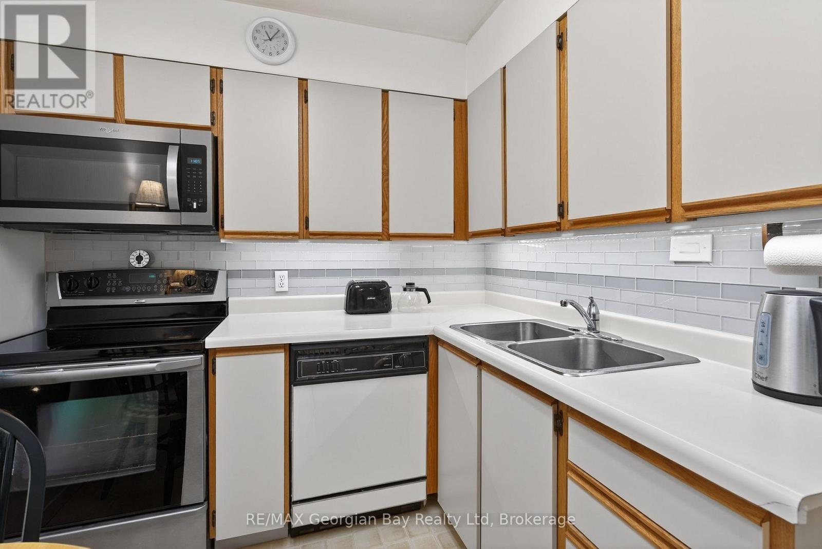 17 - 696 King Street, Midland, Ontario L4R 5B5 - Photo 11 - S12805162