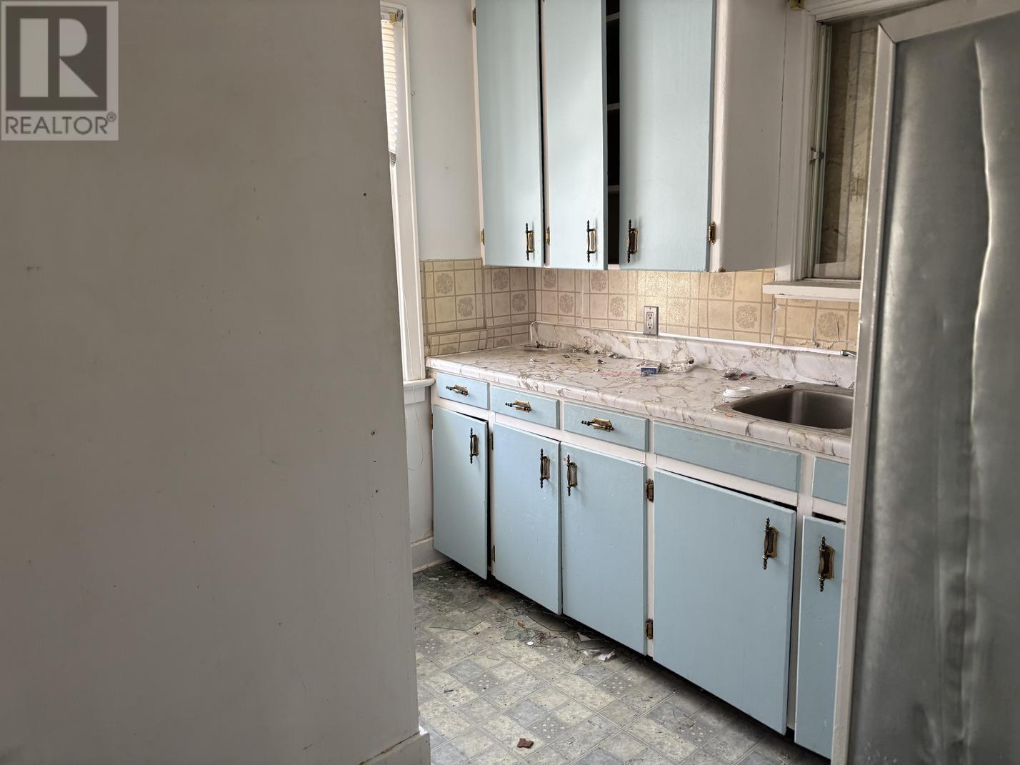 904 Wellington St E, Sault Ste. Marie, Ontario P6A 2N5 - Photo 5 - SM252324