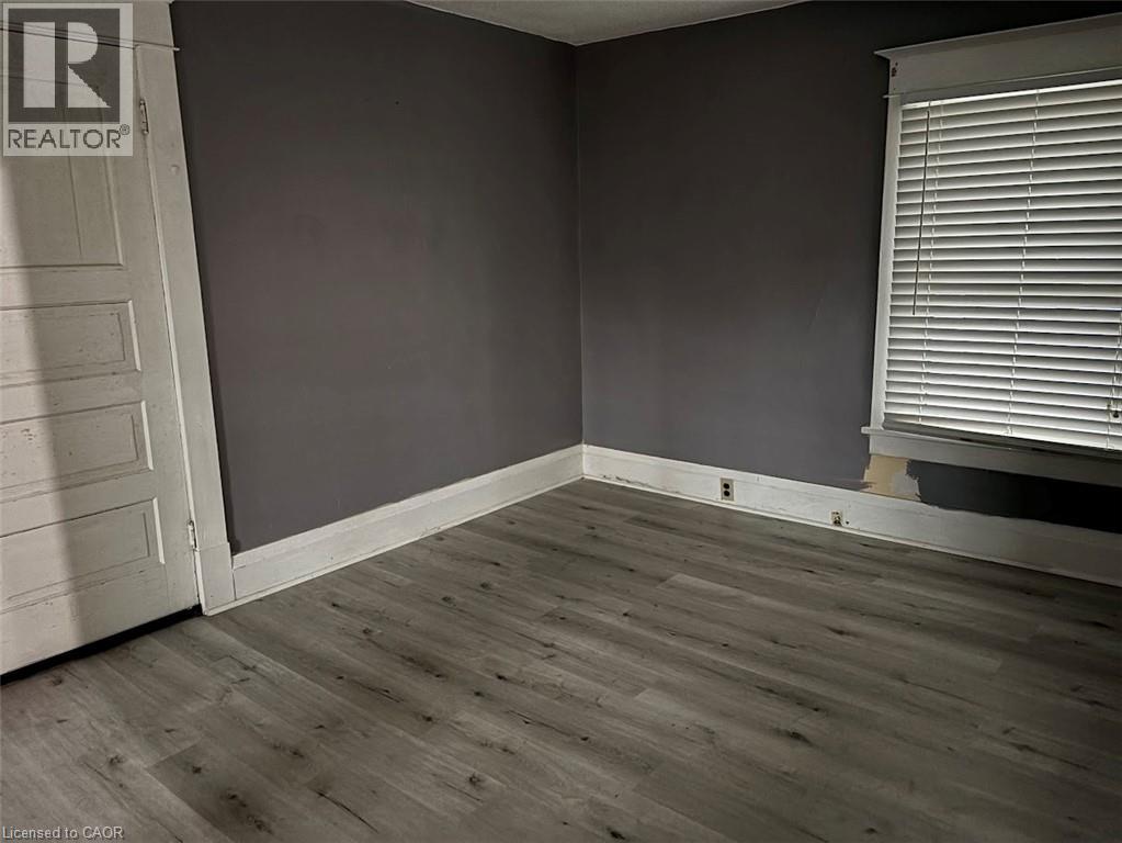 4789 St Clair Avenue, Niagara Falls, Ontario  L2E 3T2 - Photo 21 - 40806472