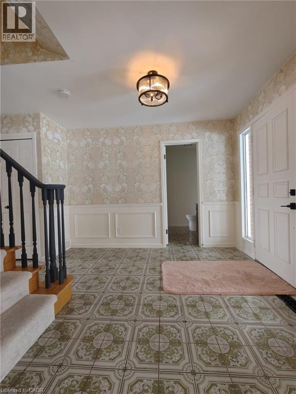 362 Pommel Gate Crescent, Waterloo, Ontario  N2L 5X4 - Photo 5 - 40806058