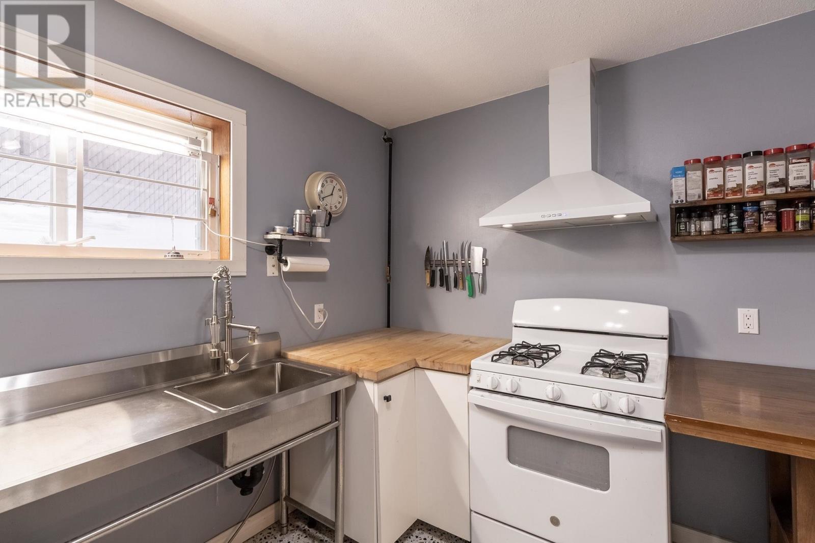 33 Parker Ave, Sault Ste. Marie, Ontario  P6B 1G6 - Photo 29 - SM260316