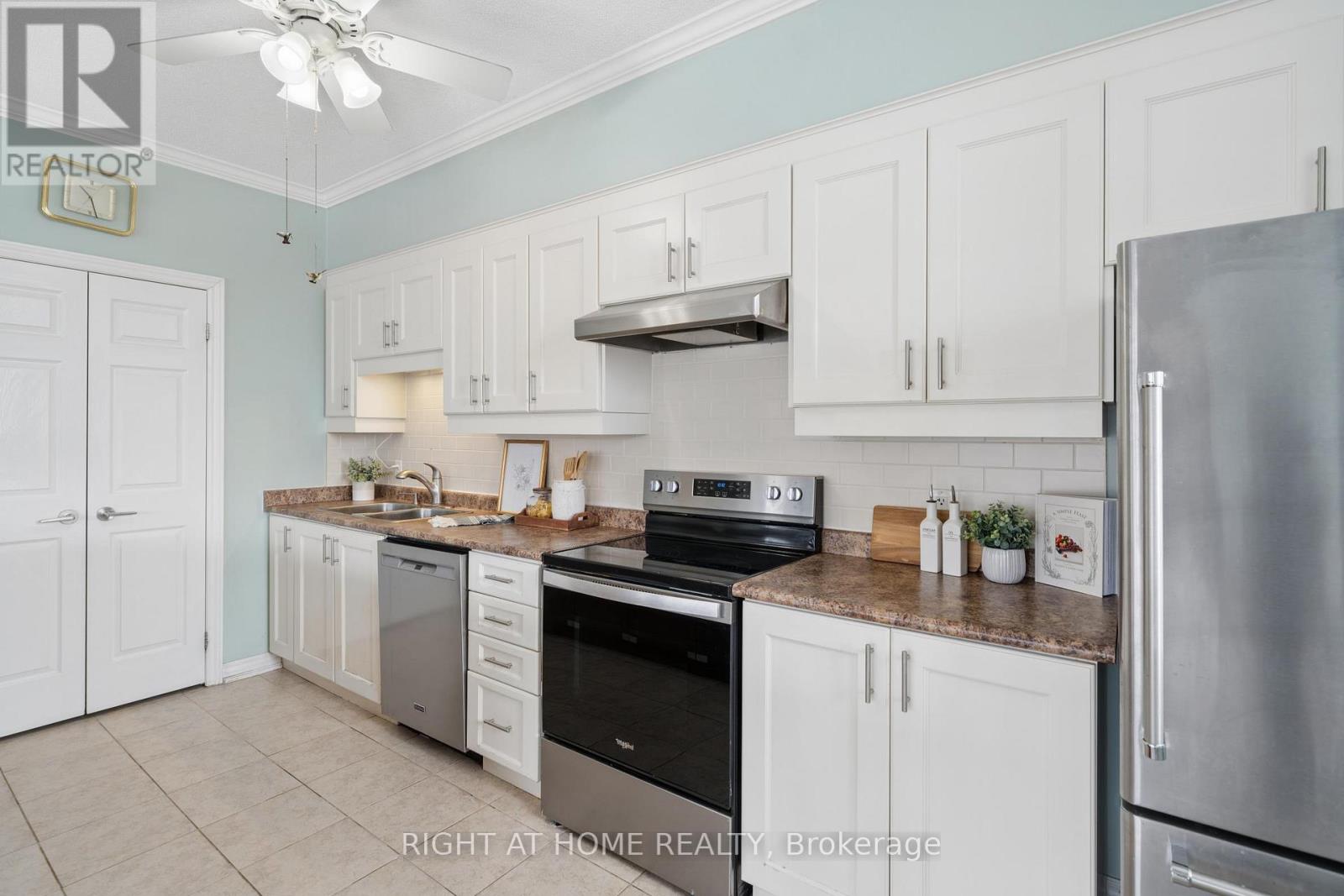 310 - 171 Shanly Street, Scugog, Ontario L9L 0A3 - Photo 8 - E12805082