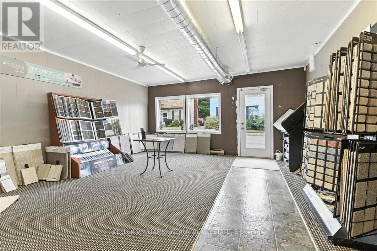 174 Mary Street N, Oshawa, Ontario  L1G 5C2 - Photo 4 - E12805186