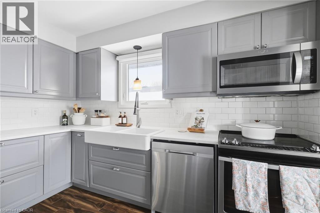 Photo 15 of 50 for 50 Patience Crescent