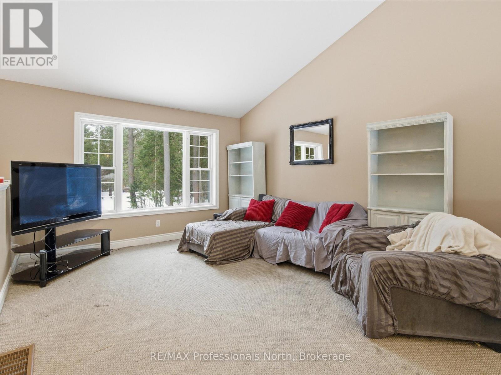 1017 Church Hill Road, Bracebridge, Ontario  P1L 1X1 - Photo 22 - X12805136