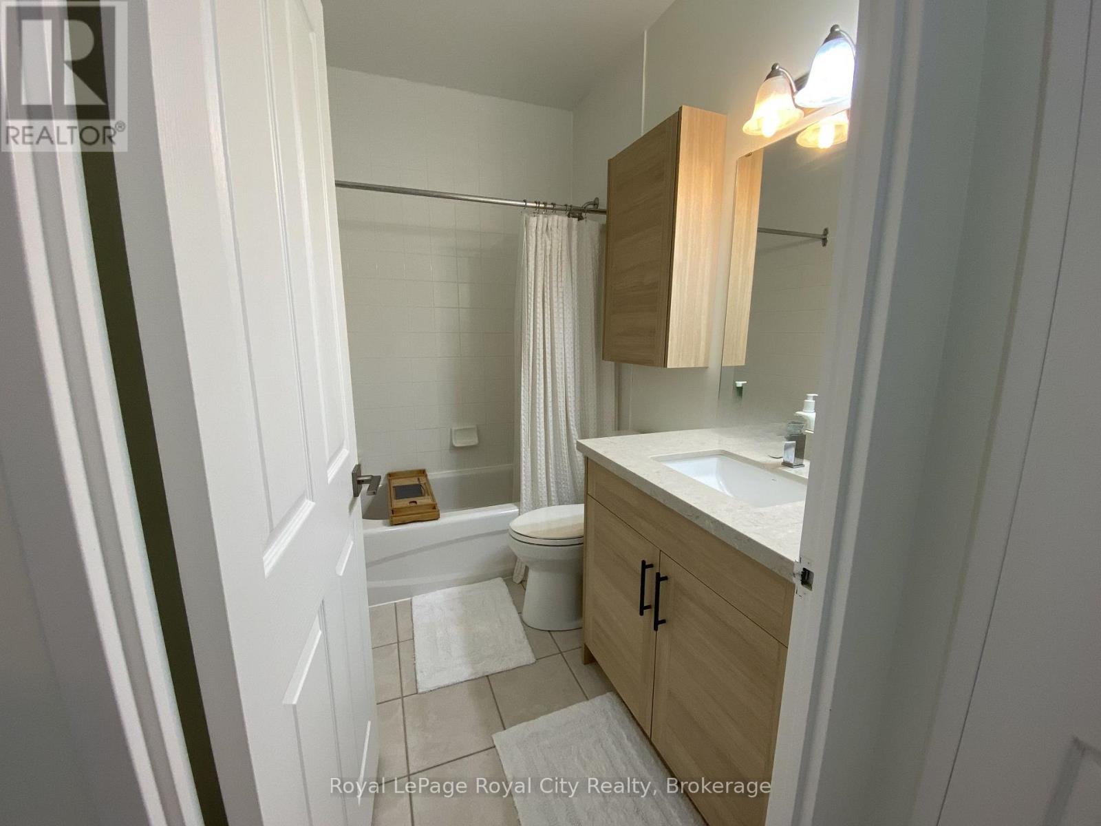 805 - 60 Wyndham Street S, Guelph (St. Patrick's Ward), Ontario  N1E 7H7 - Photo 8 - X12805198