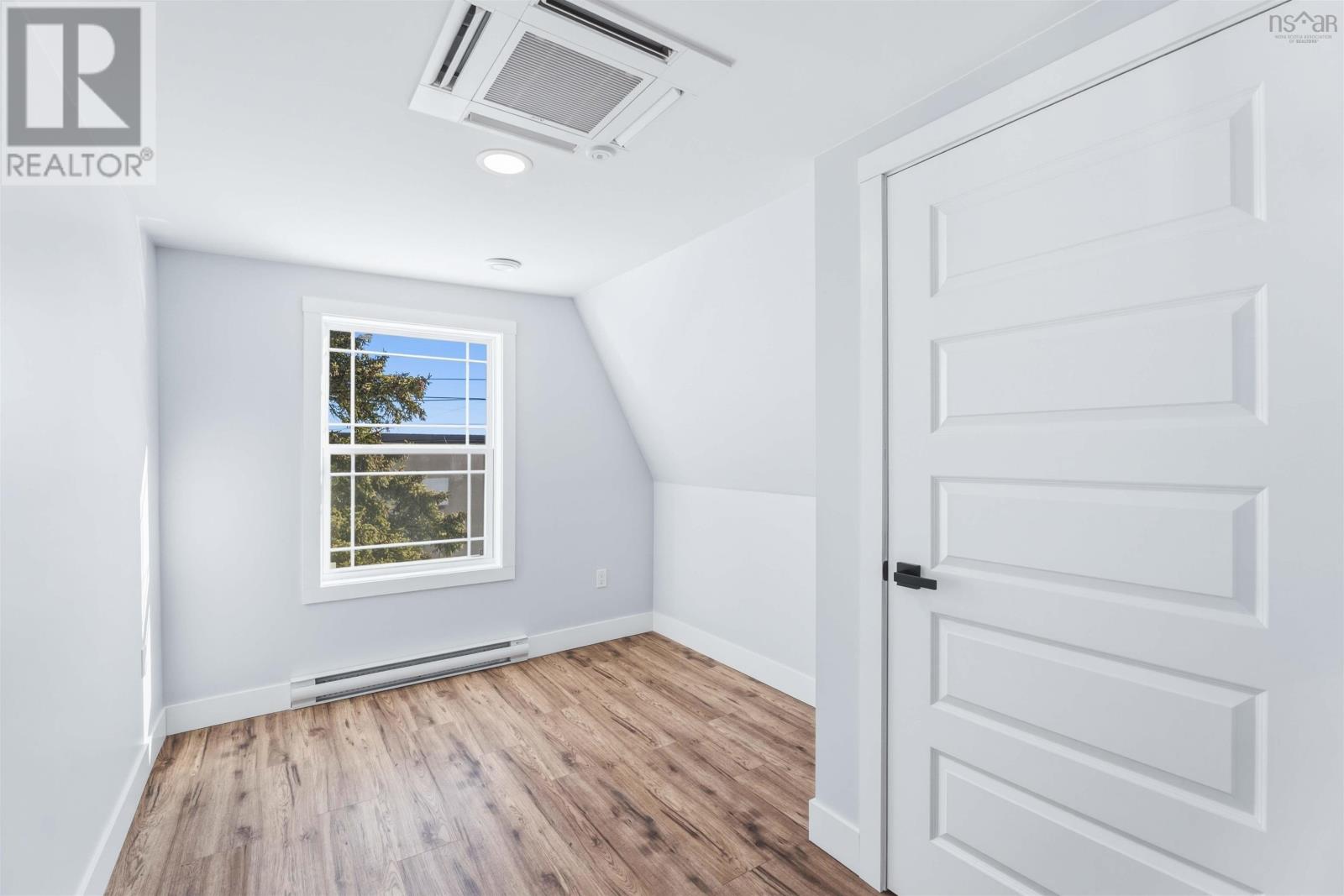 139 First Avenue, Digby, Nova Scotia  B0V 1A0 - Photo 16 - 202603106