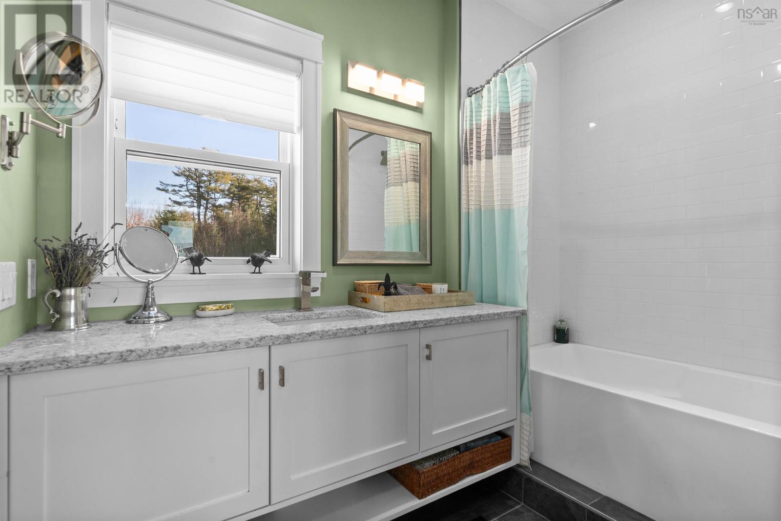 67 Skipper Hill Drive, Chester Basin, Nova Scotia  B0J 1K0 - Photo 23 - 202603107