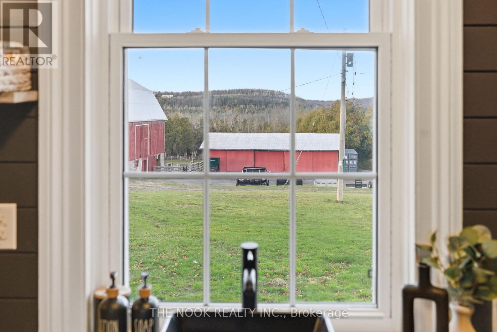 2132 County 10 Road, Cavan Monaghan (Cavan Twp), Ontario  L0A 1C0 - Photo 36 - X12805134