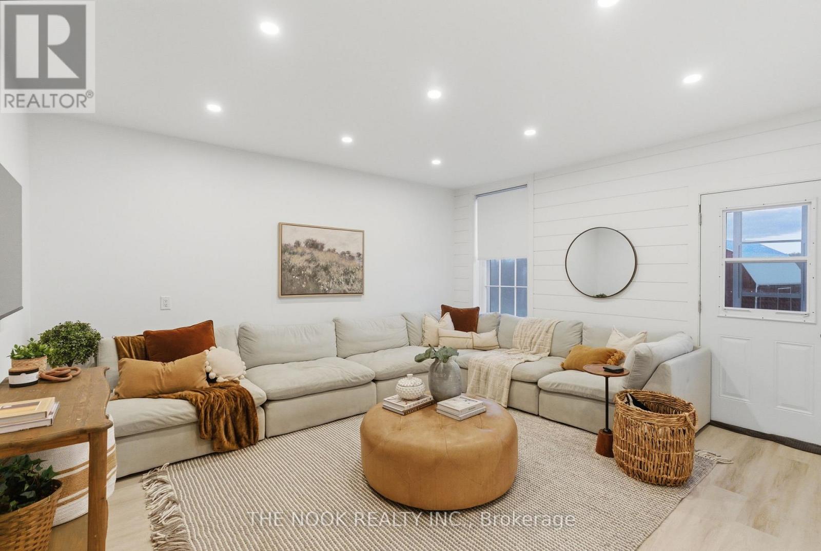 2132 County 10 Road, Cavan Monaghan (Cavan Twp), Ontario  L0A 1C0 - Photo 38 - X12805134