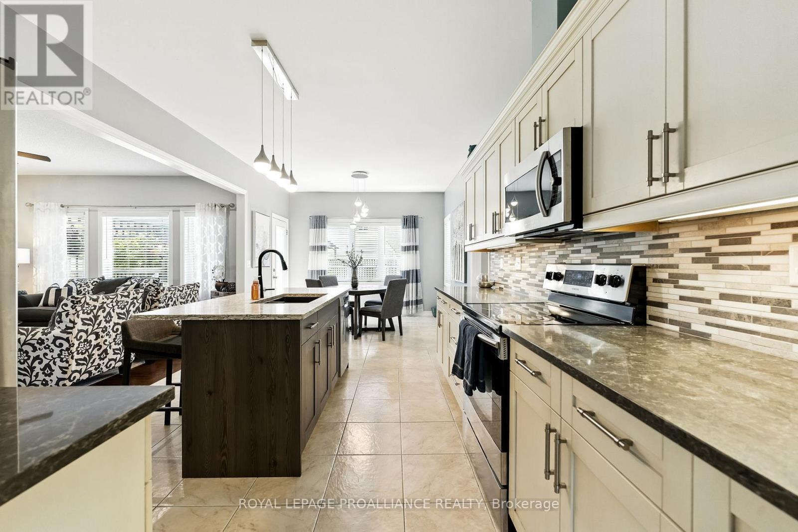 278 Ivey Crescent, Cobourg, Ontario  K9A 5X3 - Photo 12 - X12805164