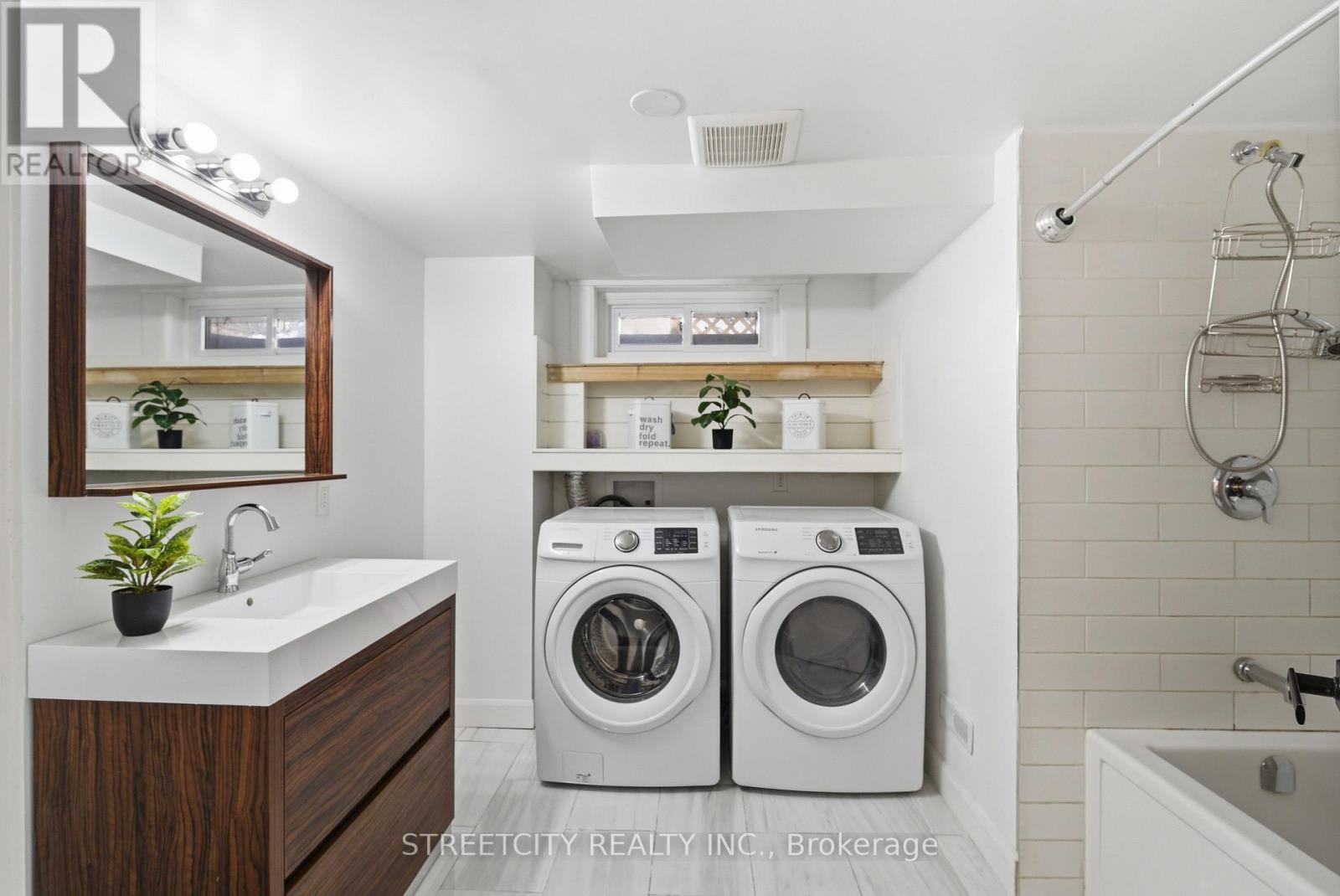 Photo 34 of 40 for 64 Downing Crescent