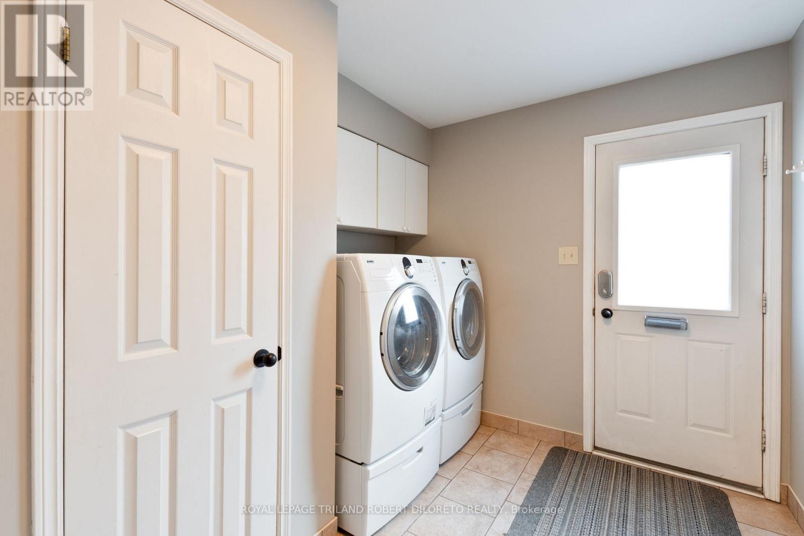 987 Griffith Street, London South, Ontario  N6K 3Z2 - Photo 17 - X12805174