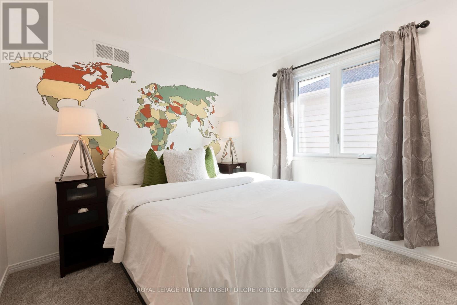 987 Griffith Street, London South, Ontario  N6K 3Z2 - Photo 23 - X12805174