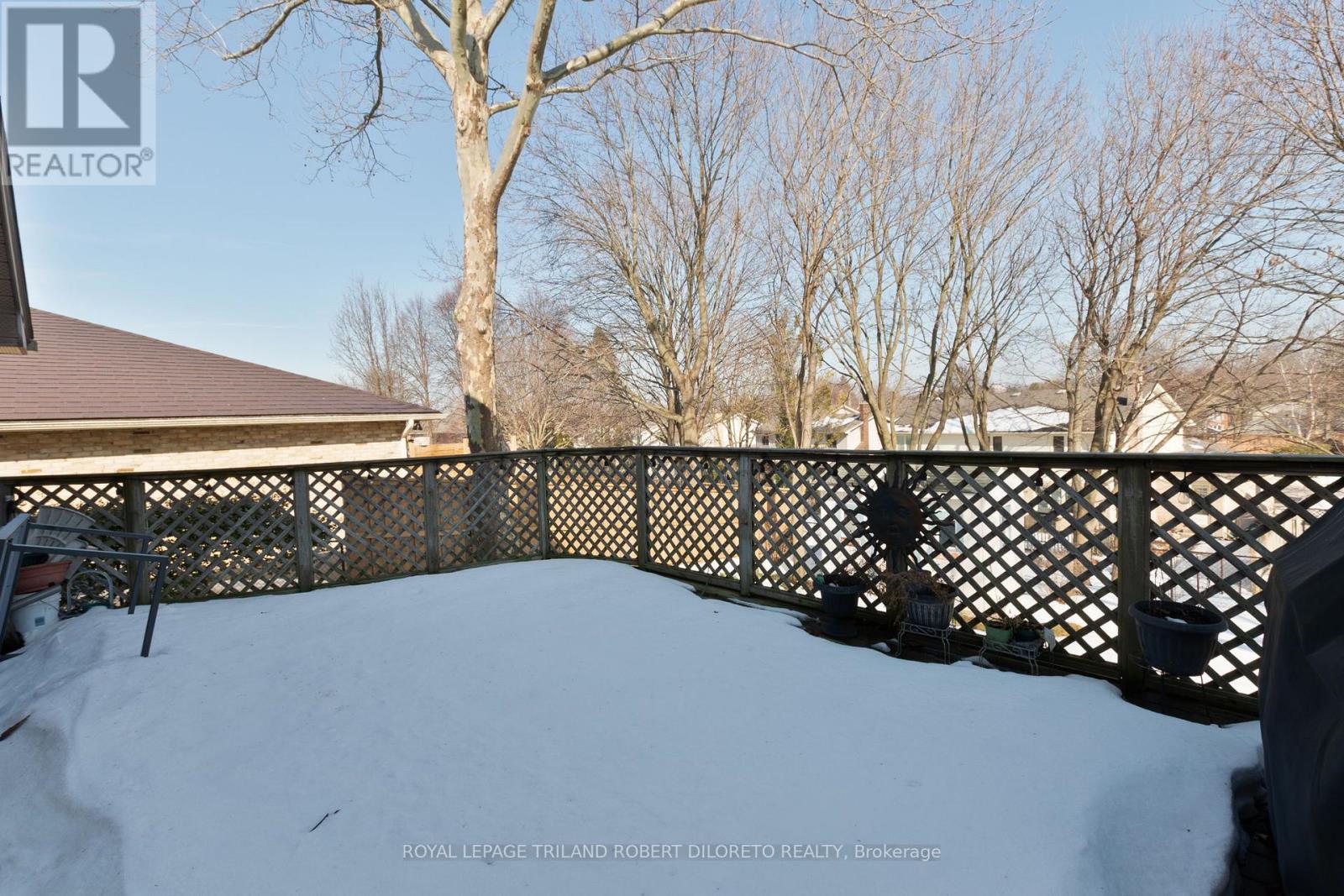 987 Griffith Street, London South, Ontario  N6K 3Z2 - Photo 39 - X12805174