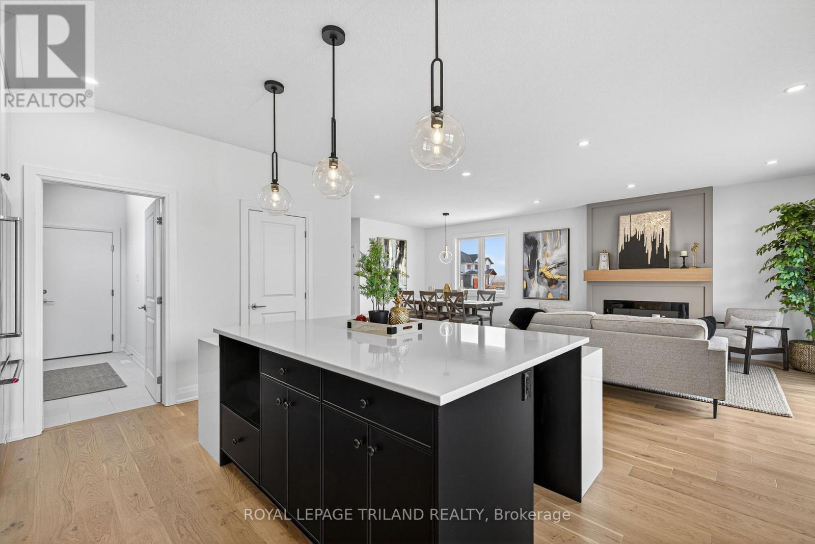 23 Allister Drive, Middlesex Centre, Ontario  N0L 1R0 - Photo 18 - X12805182