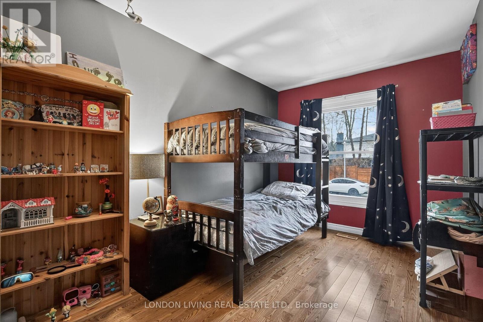 167 Dearborn Avenue, London South, Ontario  N6K 2W6 - Photo 16 - X12805184