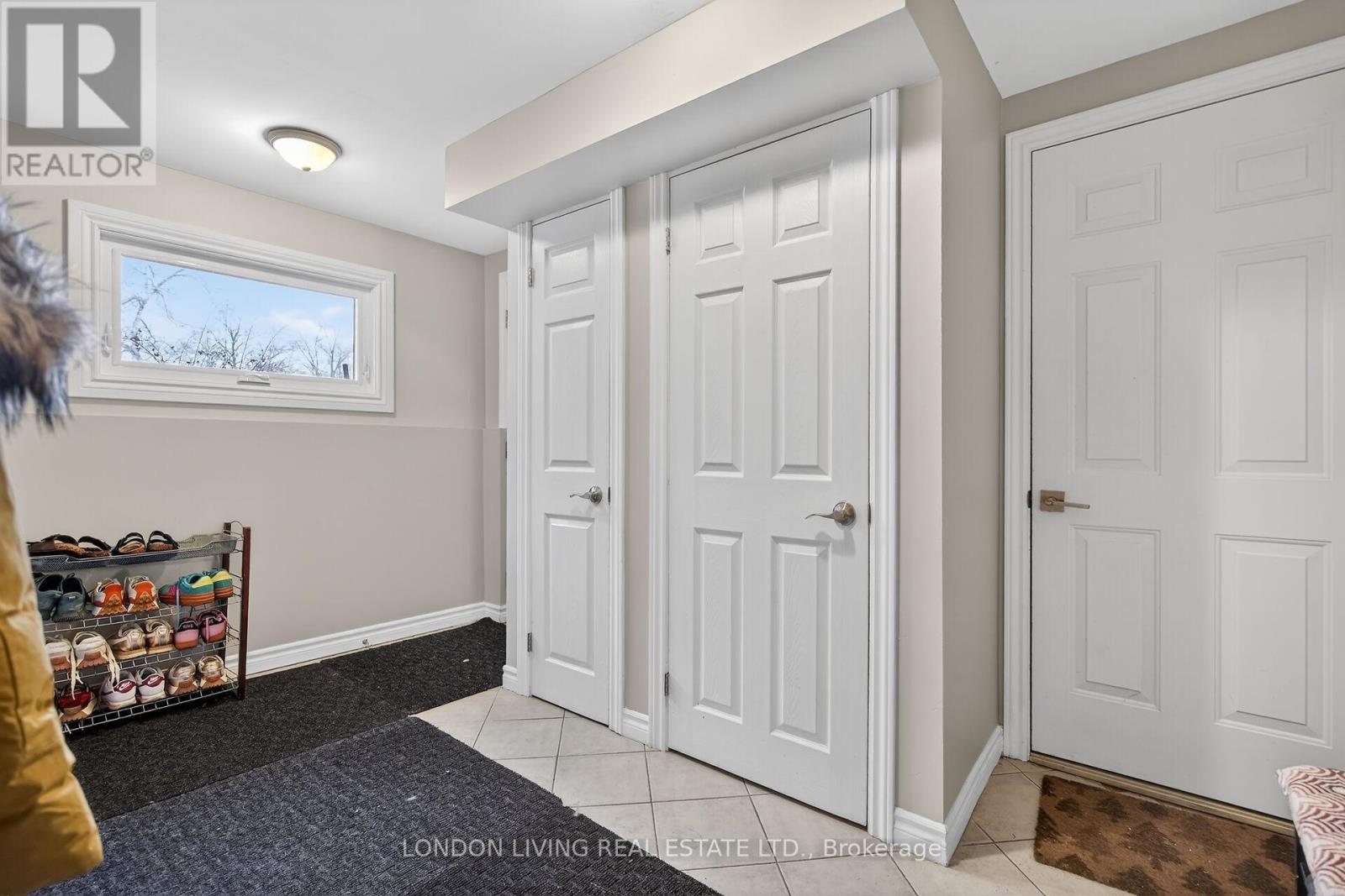 167 Dearborn Avenue, London South, Ontario  N6K 2W6 - Photo 25 - X12805184