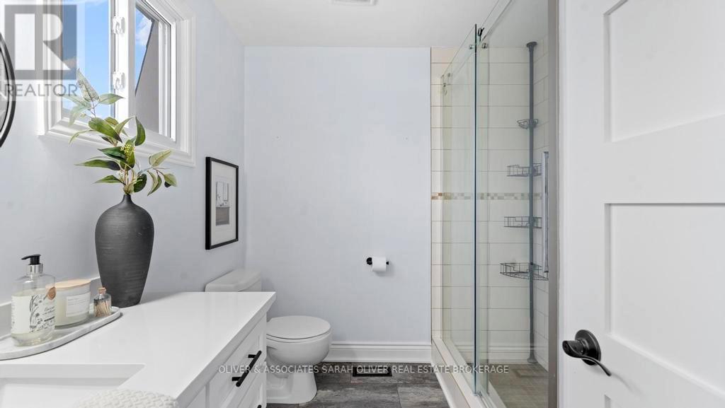 27 Scottsdale Street, London South, Ontario  N6P 1E5 - Photo 23 - X12805218