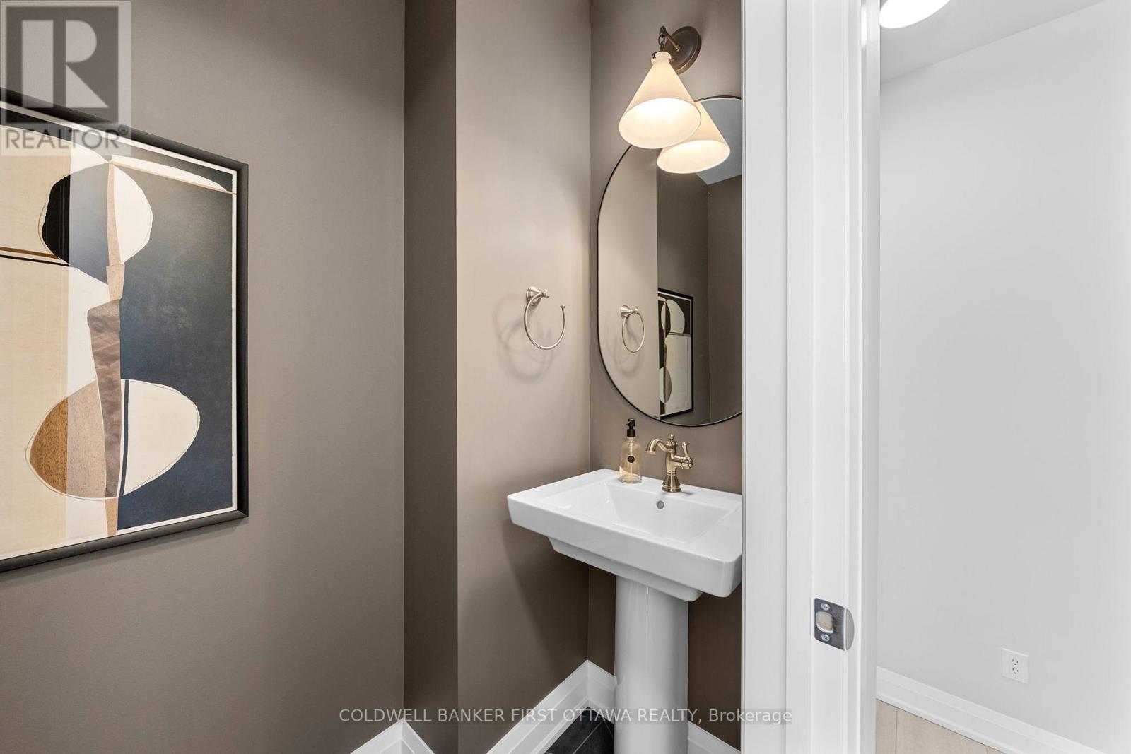 43 Deerfox Drive, Ottawa, Ontario  K2J 4V1 - Photo 13 - X12804982